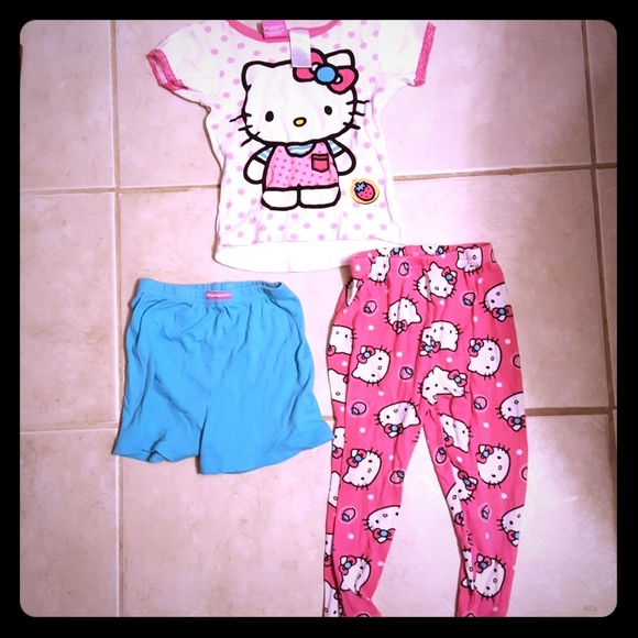 Disney Other - 5/25 deal 4t pajama bundle